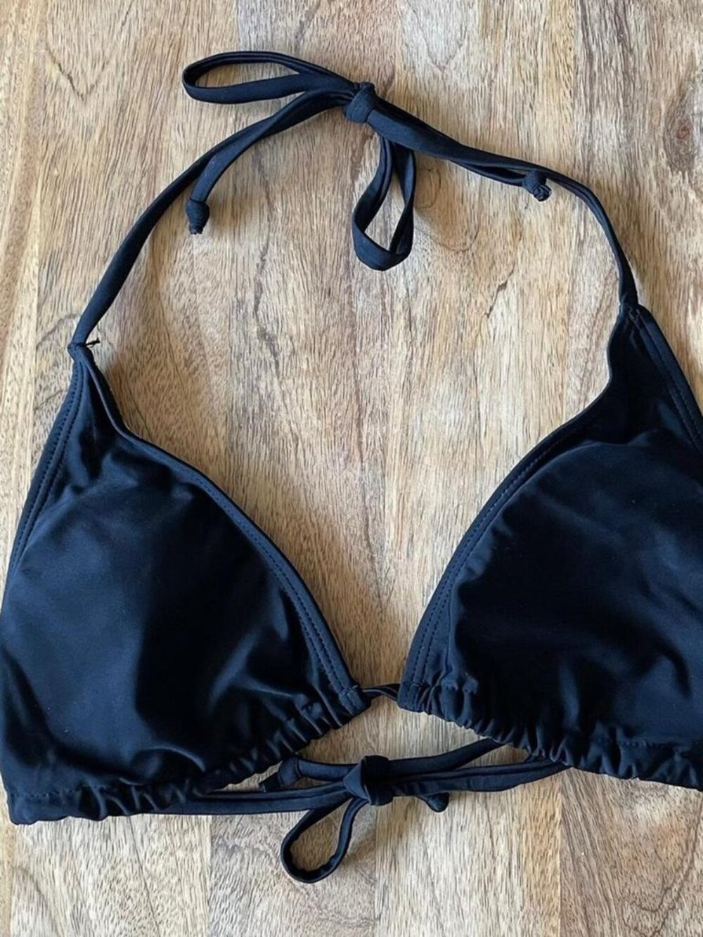 Classic Triangle String Bikini - Picture 2 of 3